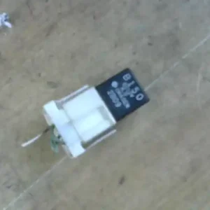 MAZDA 626 00.08-02.12 Relé bontott alkatrész Újdonság