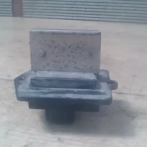 MAZDA 626 97.08-00.07 Fűtőmotor előtét ellenállás2.0i bontott alkatrész Legkelendőbb