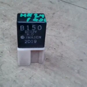 MAZDA Demio 2000- Relé bontott alkatrész Gyors kiszállítás