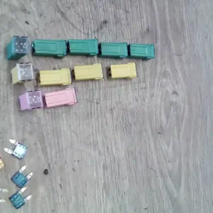 MAZDA MPV 99-05 Biztosíték bontott alkatrész Utolsó esély