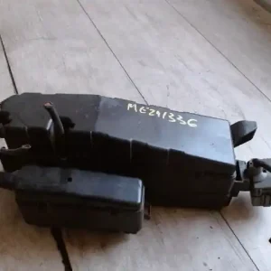 MAZDA MPV 99-05 Biztosítéktábla bcm bsi bsm sam gem modul motortér 2.3i bontott alkatrész Végkiárusítás