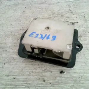 Alacsony ár MAZDA MPV 99-05 Fűtőmotor előtét ellenállásbontott alkatrész