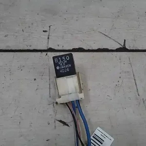 Akció MAZDA MPV 99-05 Relé bontott alkatrész