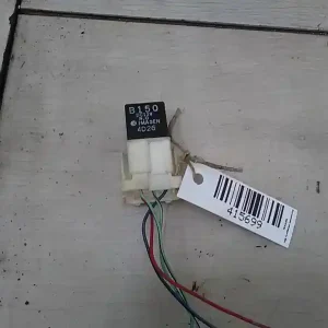 MAZDA MPV 99-05 Relé bontott alkatrész Azonnali szállítás