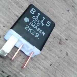 Vedd meg most MAZDA MPV 99-05 Relé bontott alkatrész