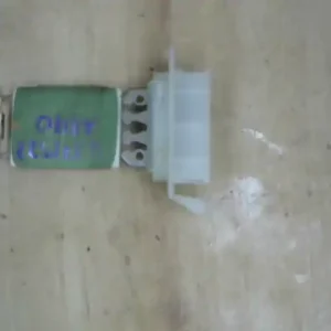 Kiárusítás MERCEDES A W168 2001.05.01-2004.08.31 Fűtőmotor előtét ellenállásbontott alkatrész