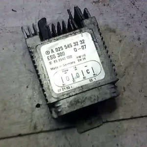 Népszerű MERCEDES A W168 2001.05.01-2004.08.31 Hűtőventilátor relé bontott alkatrész