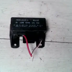 Legnépszerűbb MERCEDES A170 Izzítórelé bontott alkatrész