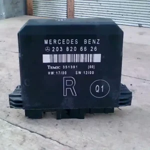 Biztonságos fizetés MERCEDES C (W203) 2000.06.01-2006.12.31 Jobb hátsó ajtó vezérlőegység dcu modul 4 ajtós bontott alkatrész
