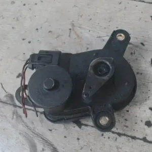 Outlet MERCEDES C (W203) 2000.06.01-2006.12.31 Szívótorok vezérlő 2.1 d bontott alkatrész