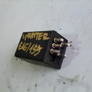 Bestseller MERCEDES SPRINTER 95.02-00.03 Relé bontott alkatrész