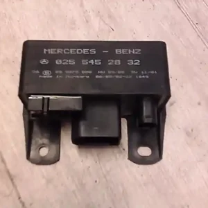 MERCEDES VANEO 01.09-05.09 Izzítórelé bontott alkatrész Legnépszerűbb