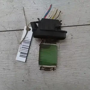 Bestseller MERCEDES VITO 96- Fűtőmotor előtét ellenállásbontott alkatrész