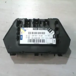 Olcsóbb MERCEDES W220 S 320 CDI Jobb hátsó ajtó vezérlőegység dcu modul jobb hátsó ajtó vezérlő bontott alkatrész