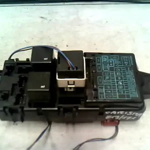 MITSUBISHI CARISMA 95.05-99.07 Biztosítéktábla bcm bsi bsm sam gem modulbontott alkatrész Szezonális akció