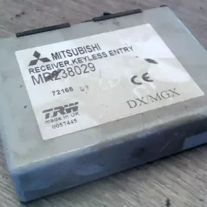Vedd meg most MITSUBISHI CARISMA 99.08- Központizár vezérlő elektronika bontott alkatrész