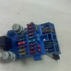 MITSUBISHI COLT 86-89 Biztosítéktábla bcm bsi bsm sam gem modul1.2bbontott alkatrész Biztonságos fizetés