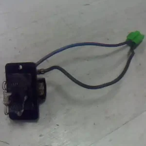 Rendeld meg most MITSUBISHI COLT 86-89 Fűtőmotor előtét ellenállás1.2bbontott alkatrész