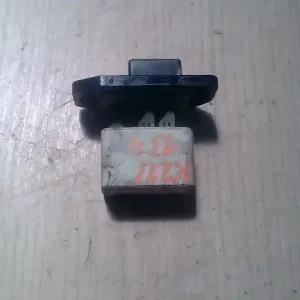 MITSUBISHI L300 Fűtőmotor előtét ellenállás2.5d bontott alkatrész Kihagyhatatlan ajánlat