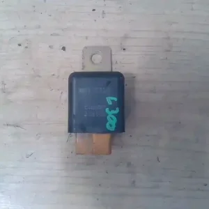 MITSUBISHI L300 Relé bontott alkatrész Ajánlat