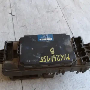 MITSUBISHI L400 Biztosítéktábla bcm bsi bsm sam gem modul2.5d bontott alkatrész Szuper akció