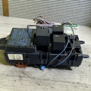 MITSUBISHI Space Star 2000.09.01-2004.12.03 Biztosítéktábla bcm bsi bsm sam gem modul utastér bontott alkatrész Vedd meg most