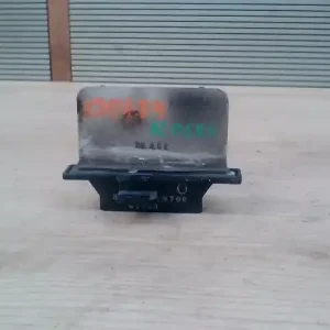 Árcsökkenés NISSAN ALMERA 96-98 Fűtőmotor előtét ellenállásbontott alkatrész