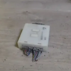 Újdonság NISSAN ALMERA 98-00 Központizár vezérlő elektronika bontott alkatrész