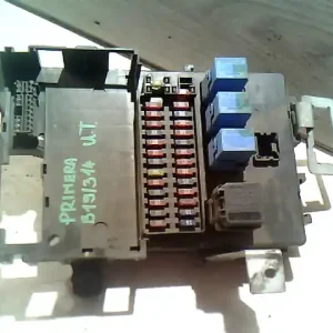 Olcsó NISSAN PRIMERA 98-01 Biztosítéktábla bcm bsi bsm sam gem modul utastér 1.6 i, 5 ajtósbontott alkatrész