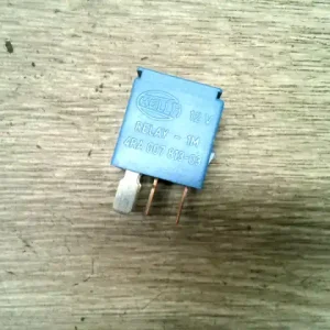 Olcsó NISSAN PRIMERA P12 2001-2007 Relé bontott alkatrész