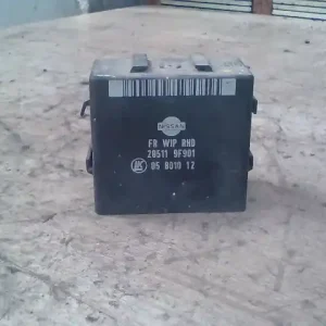 Gyors szállítás NISSAN VANETTE CARGO Ablaktörlő relé bontott alkatrész