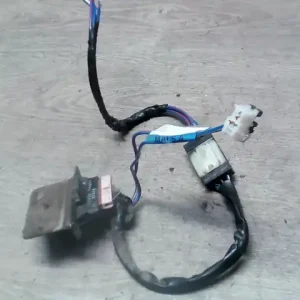 Kiárusítás NISSAN VANETTE CARGO Fűtőmotor előtét ellenállásbontott alkatrész