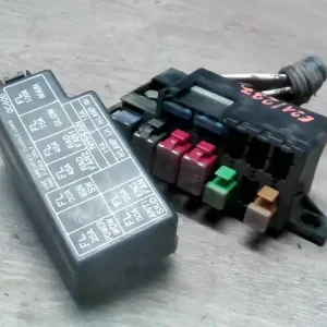 NISSAN VANETTE CARGO Biztosítéktábla bcm bsi bsm sam gem modul2.3d bontott alkatrész Biztonságos fizetés