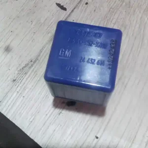 Végkiárusítás OPEL ASTRA G 97-04 Relé 1.4i bontott alkatrész