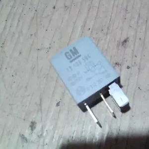 Árcsökkenés OPEL CORSA C 00-06 Relé 1.2i bontott alkatrész