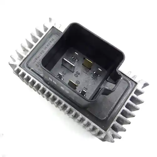 Újdonság OPEL OMEGA B Izzítórelé bontott alkatrész