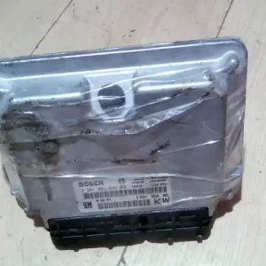 Szuper akció OPEL VECTRA B 96-99 Motorvezérlő egység ecu pcm modul 2.0td + immogyűrű +1db kulcs bontott alkatrész