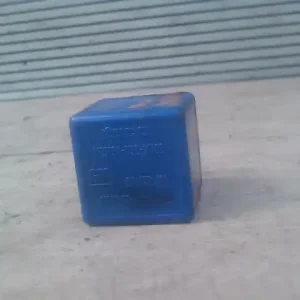 Szuper akció OPEL VECTRA B 99-01 Relé bontott alkatrész