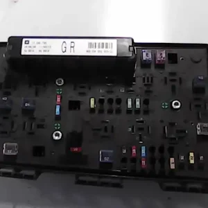 Biztonságos fizetés OPEL ZAFIRA 05.09.01-07.08.31 Biztosítéktábla bcm bsi bsm sam gem modulbontott alkatrész