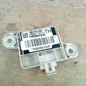 Akció OPEL Zafira 98.09.01-05.08.31 ütközés érzékelő jobb első bontott alkatrész