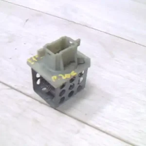 PEUGEOT 206 Fűtőmotor előtét ellenállásbontott alkatrész Rendeld meg most