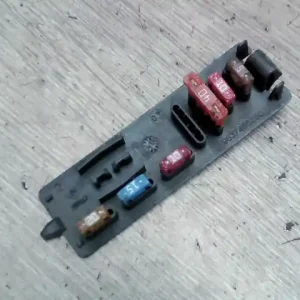 Nézd meg most PEUGEOT 206 Biztosítéktábla bcm bsi bsm sam gem modul utastér bontott alkatrész