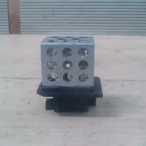 Újdonság PEUGEOT 206 Fűtőmotor előtét ellenállás1.1i bontott alkatrész