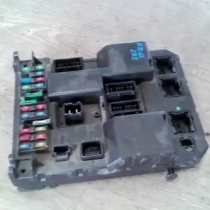 PEUGEOT 307 01-05 Biztosítéktábla bcm bsi bsm sam gem modulbontott alkatrész Ajánlat