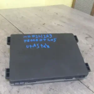 Kedvezményes ár PEUGEOT 405 -94 Biztosítéktábla bcm bsi bsm sam gem modul utastér 1.6 i bontott alkatrész
