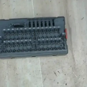 Legkelendőbb PEUGEOT 406 Biztosítéktábla bcm bsi bsm sam gem modul utastér bontott alkatrész