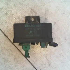 Korlátozott ajánlat PEUGEOT 406 Izzítórelé 2.0d bontott alkatrész