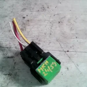 PEUGEOT 406 Relé bontott alkatrész Outlet