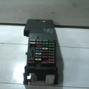 Ajánlat PEUGEOT 605 Biztosítéktábla bcm bsi bsm sam gem modul utastér bontott alkatrész