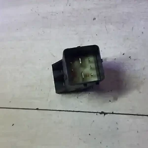 Outlet PEUGEOT 607 Izzítórelé bontott alkatrész